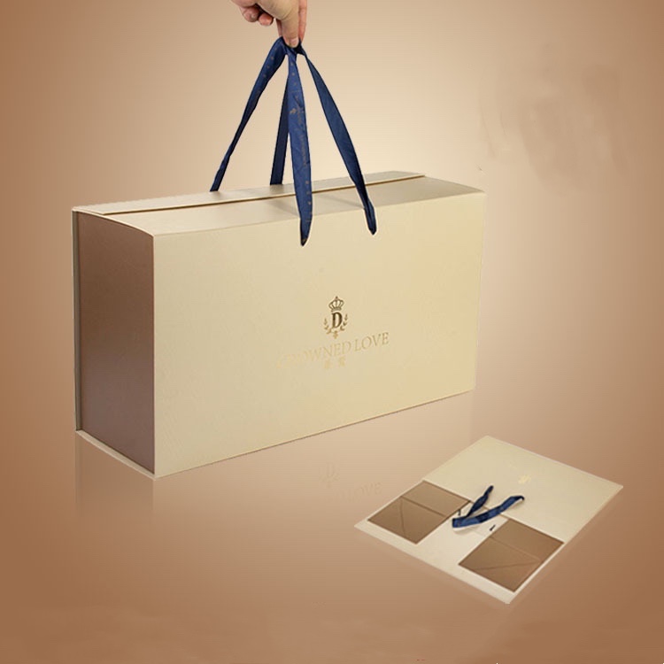 foldable gift box for clothing packaging