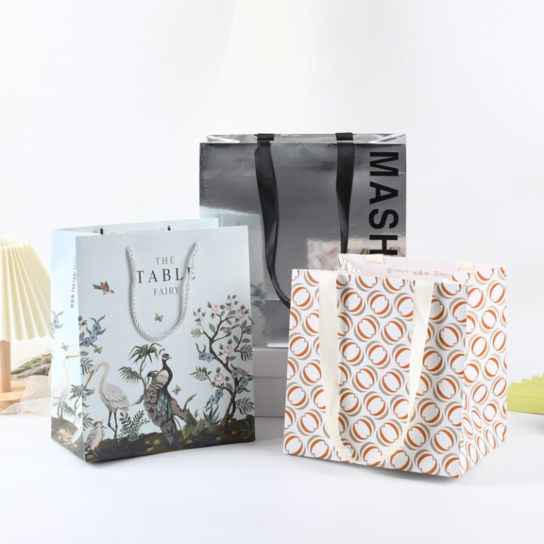 paper gift bag for clothing