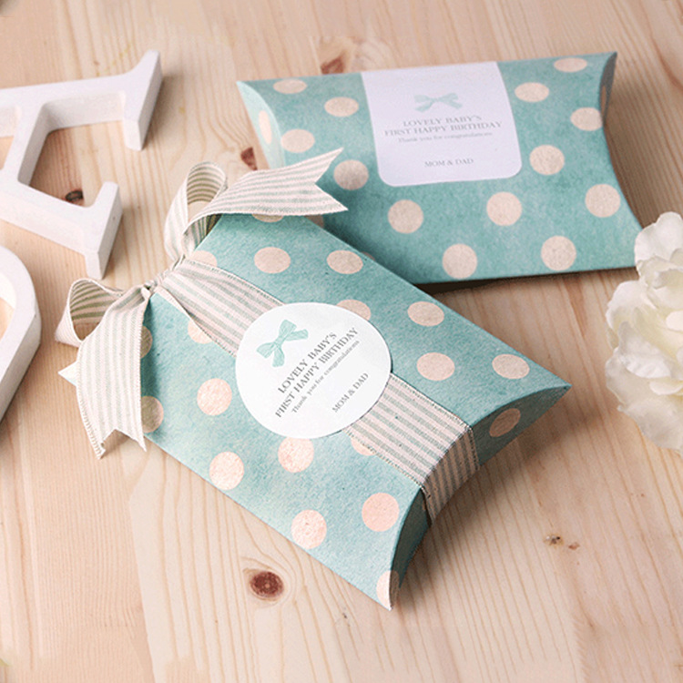 Custom pillow packaging box made of cardstock – folding carton for gift or skincare packaging