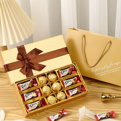 chocolate gift box with base and lid (2) Affordable luxury chocolate gift boxes with artisan craftsmanship